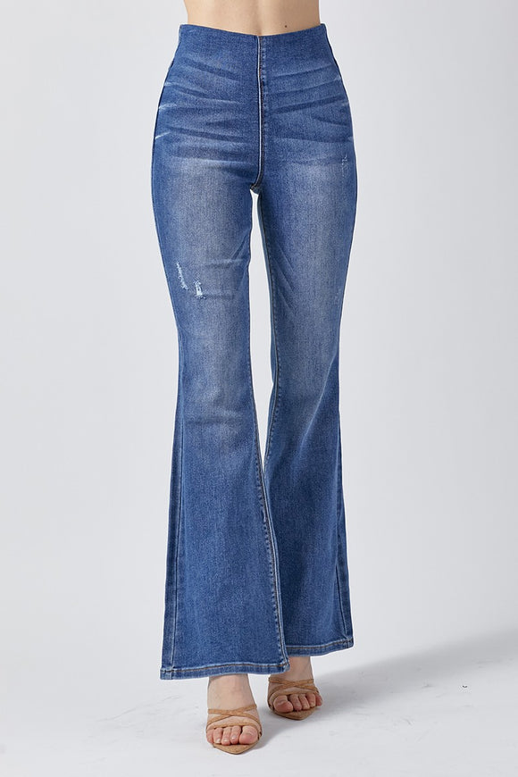 HIGH-RISE PULL ON FLARE JEANS