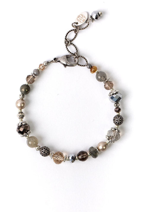 Anne Vaughan Designs Jewelry - Windsor Castle 7-8.5